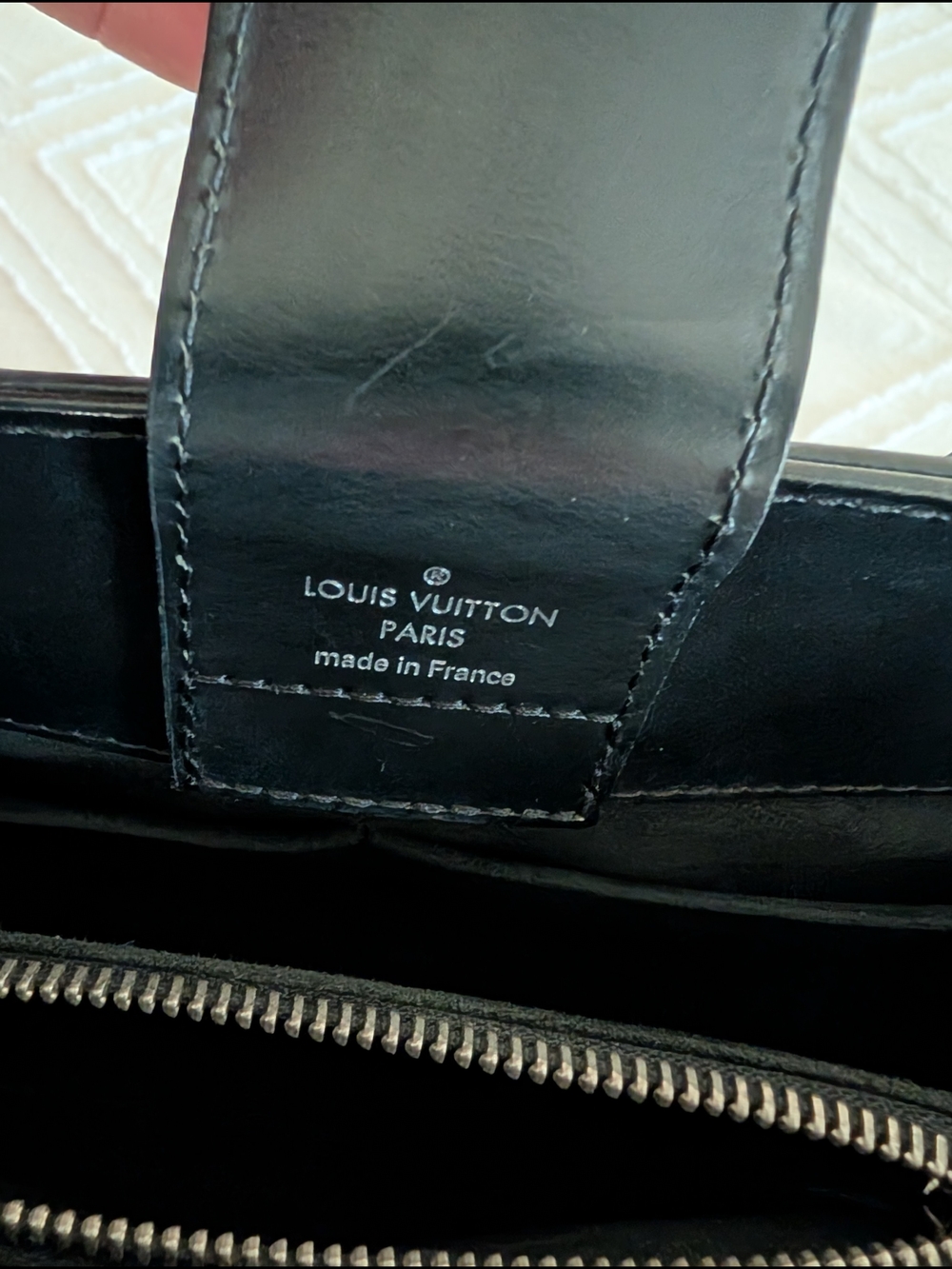 Louis Vuitton Black Epi Leather Handbag - Structured Top Handle - Picture 9 of 17